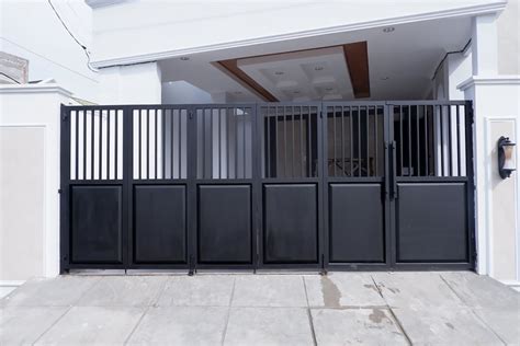 Model Pintu Pagar Besi Lipat Minimalis Hitam
