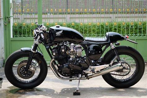 Motor CB Modif Cafe Racer
