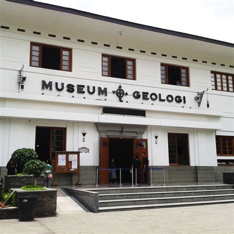 Museum Bandung Souvenir