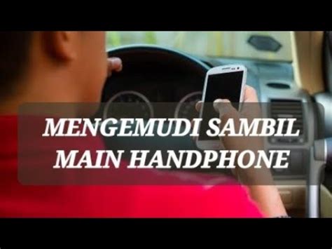 Ngemil sambil main HP