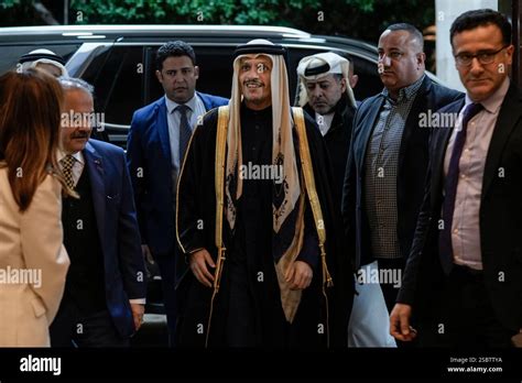 Pertemuan PM Qatar & Hamas