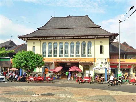 Pasar Gede Hardjonagoro