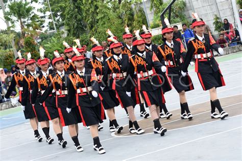 Students in Paskibra uniform