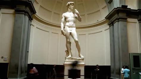 Patung David karya Michelangelo