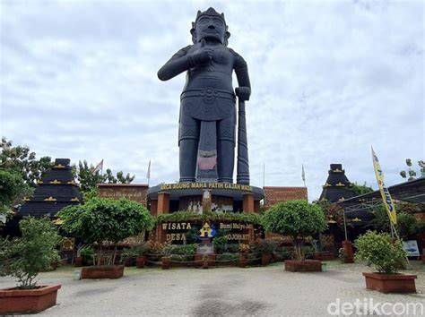 Patung Gajah Mada