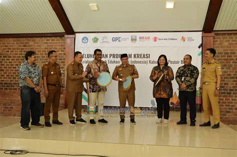 Peluncuran program pembangunan Pesisir Barat