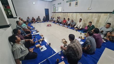 Pertemuan Pengurus RW