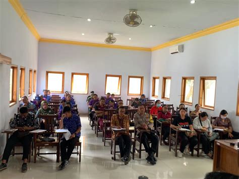 Peserta Rapat Desa