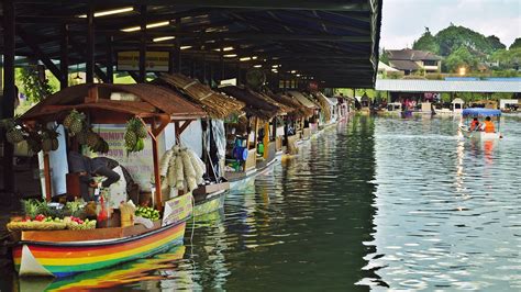Peternakan di Farmhouse ke Floating Market Indonesia