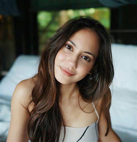 Pevita Pearce