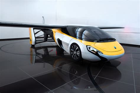 Pre-Order Mobil Terbang