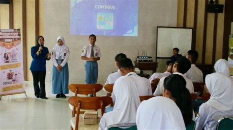 Presenter Pendidikan
