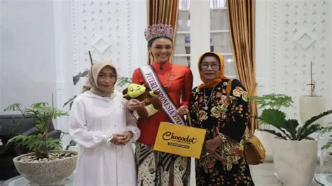 Putri Rembang Promosikan UMKM