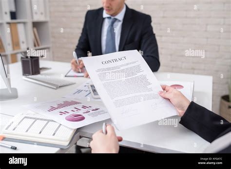 Reading a contract