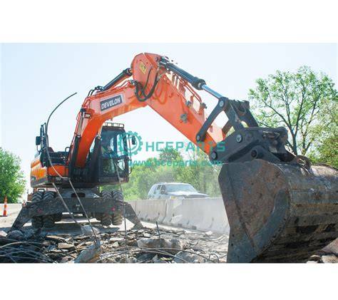 Real vs. Reviewed: How Machine Reviews Excavator Matches Field Experience