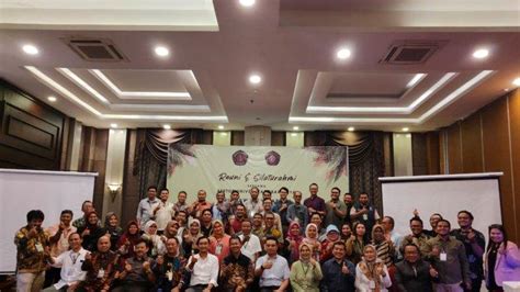 Undangan Buka Puasa Bersama Alumni Kampus