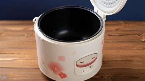 Rice Cooker Bersih