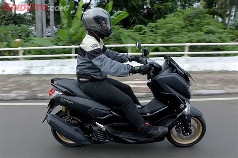 Riding position NMAX