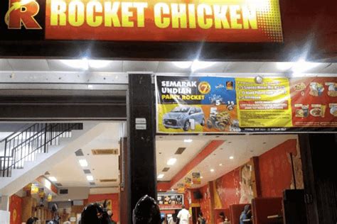 Rocket Chicken outlet interior