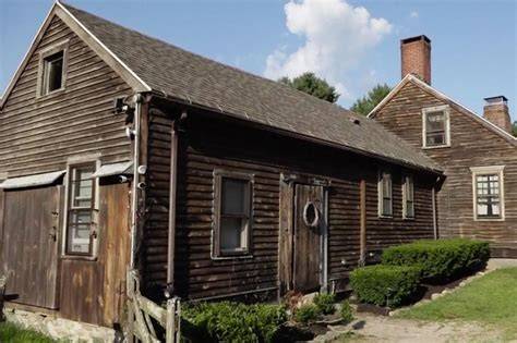 Rumah The Conjuring Asli
