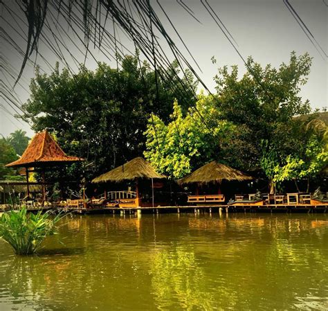 Saung Talaga Depok
