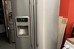 Scratch and Dent Refrigerators 33712