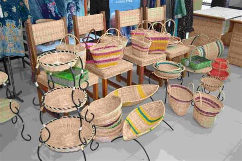Seni Rupa Terapan