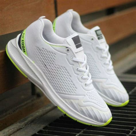 Sepatu Sport