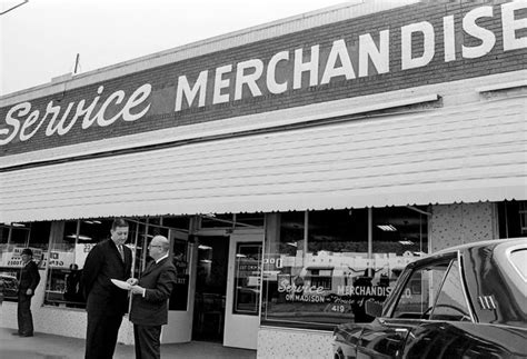 Service Merchandise Catalog Showroom