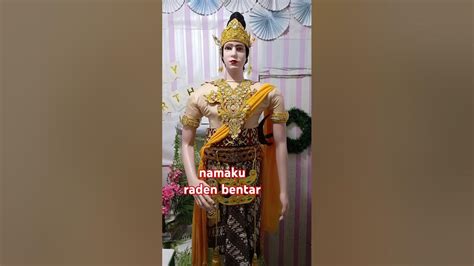 Setting dan Kostum: Membangun Dunia Visual Sandiwara