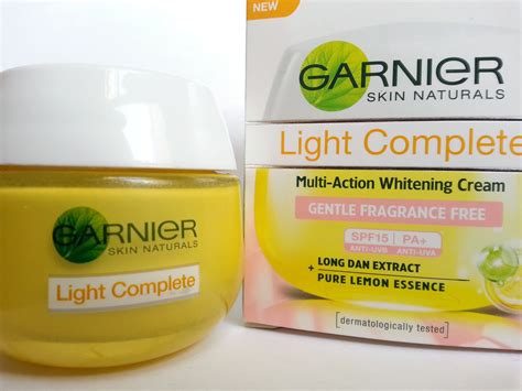 Skincare pendukung Garnier Light Complete