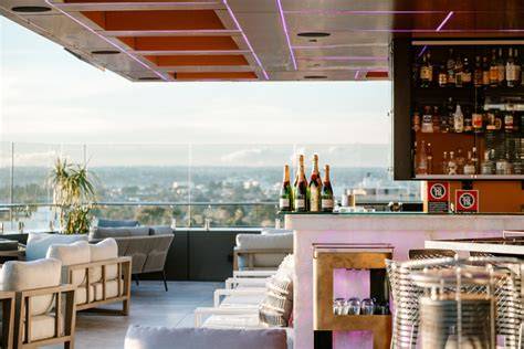 Skye Bar & Restaurant