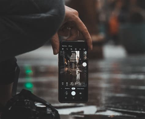 Smartphone Photography Tutorial: Take Professional Photos with Any Phone