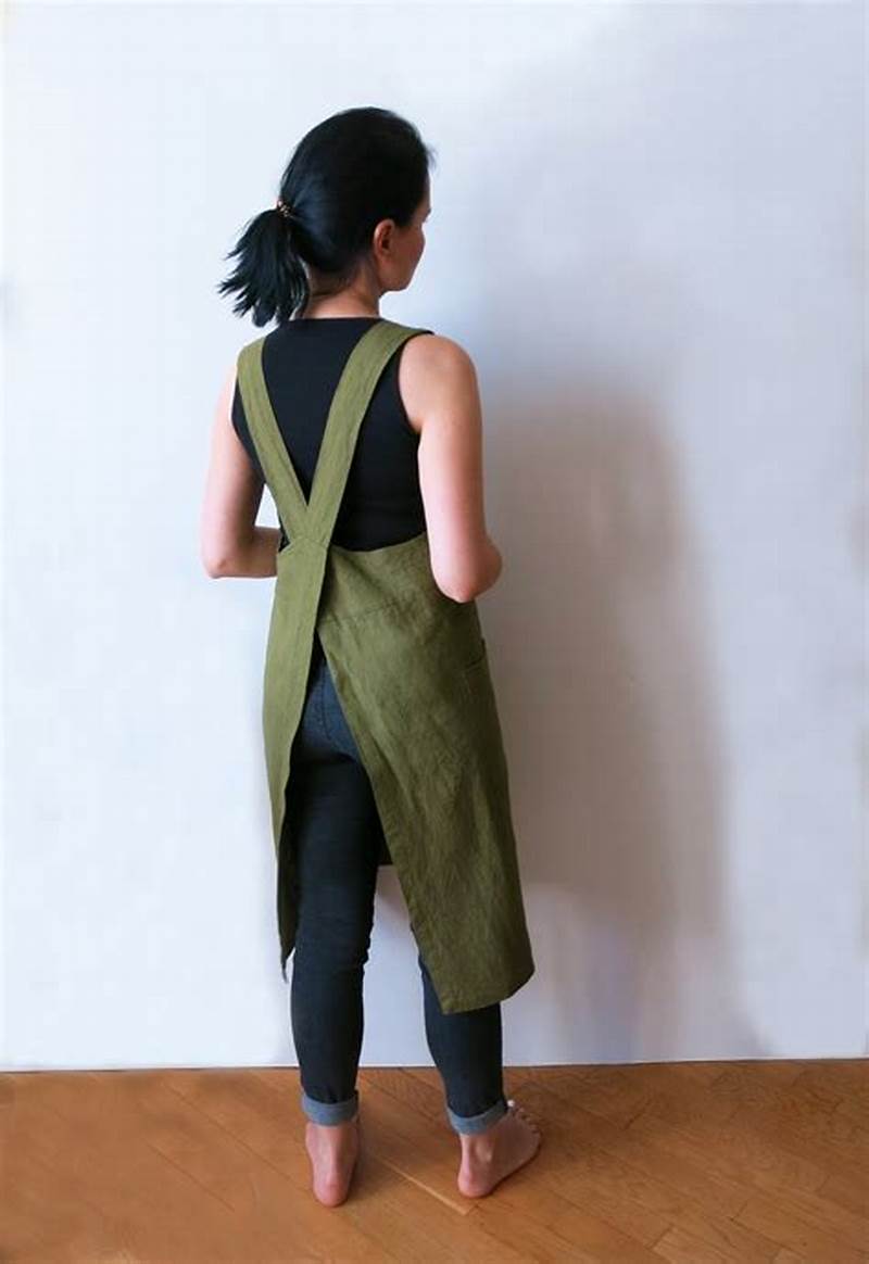 Split Leg Apron Pattern