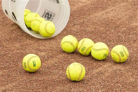 Straight ball softball