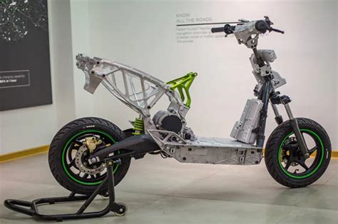 Strong Frame and Body in Electric Scooter