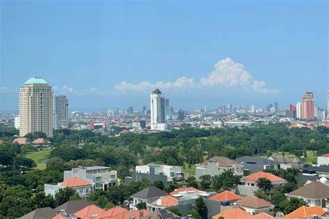 LSI from Surabaya Hari Ini & Besok: Pagi Hujan Ringan, Siap-Siap!
