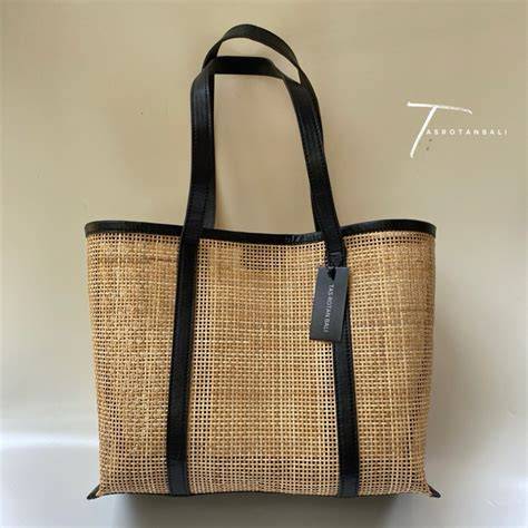 Tas Rotan