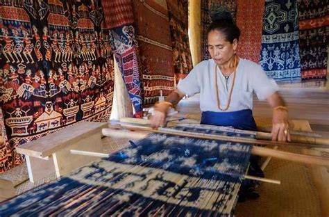 Tenun Ikat
