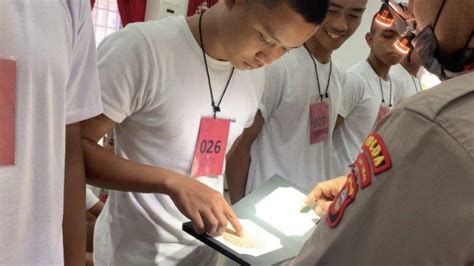 Tes Fisik Calon Anggota Polri