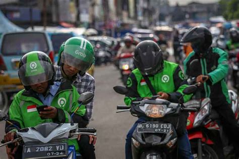 Tips Aman Penumpang Ojol