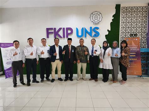 Tips Memilih Antara FKIP dan FISIP