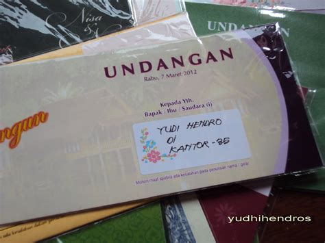Tips Menulis Undangan