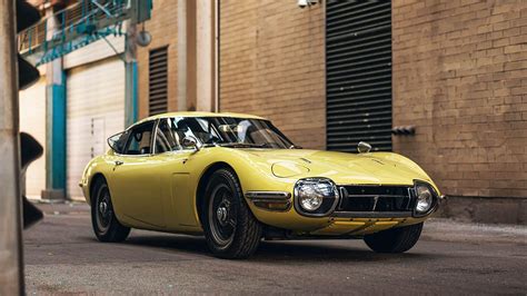 Toyota 2000GT