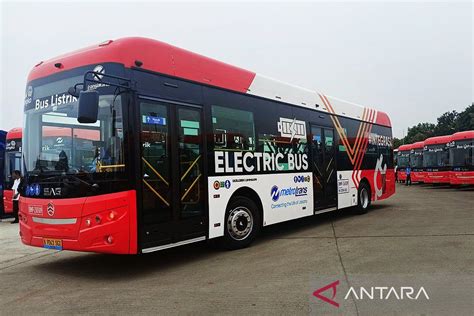TransJakarta Bus Listrik