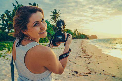 Travel Vloggers