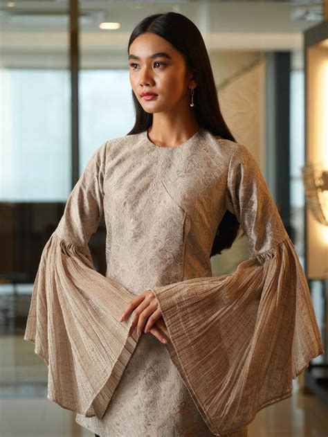 Tunik Batik Ruffle Brokat Tile
