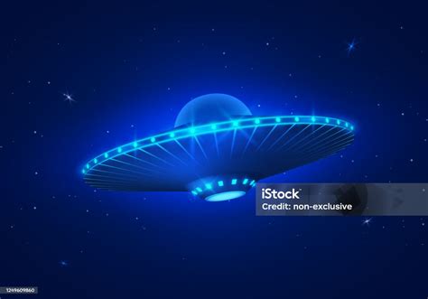 Ilustrasi UFO di langit malam