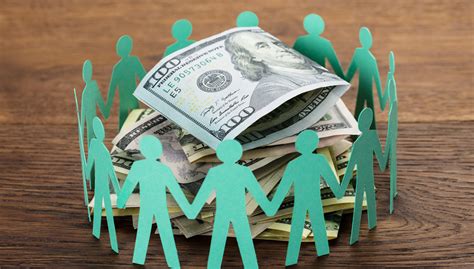 Unlocking Innovation: How Collaborative Funding Networks are Reshaping Project Funding