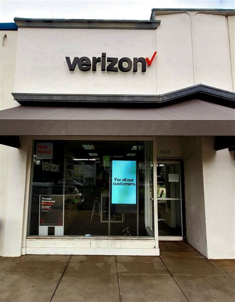 Verizon Store in Coronado
